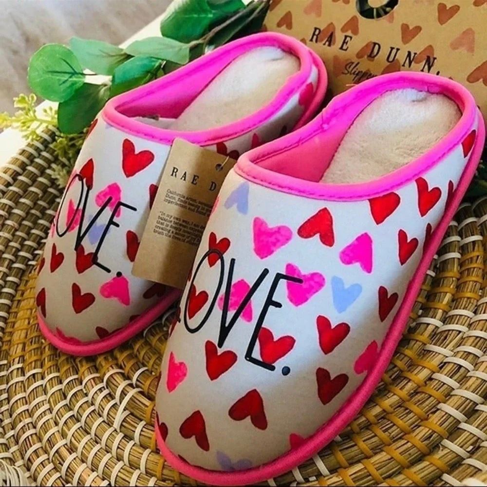 Rae Dunn “Love” Heart Print Slippers Cozy Slip-On Size Small NWT